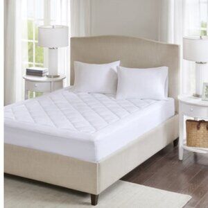 Harmony Plush Deep Pocket Waterproof Polyester Queen Mattress Pad